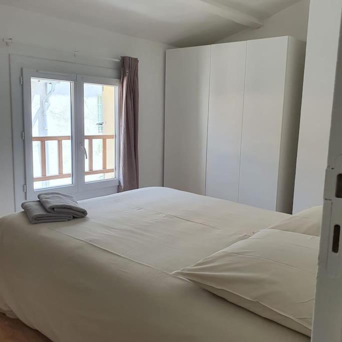 Апартаменты Duplex Sous Les Toits Рьез Экстерьер фото